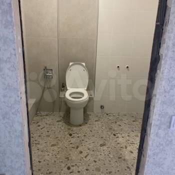 Продается 1-комнатная квартира, 37 м²