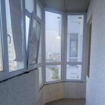 Продается 1-комнатная квартира, 37 м²