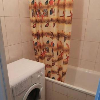 Сдается 2-х комнатная квартира, 65 м²