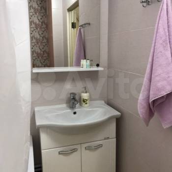 Продается 1-комнатная квартира, 40 м²