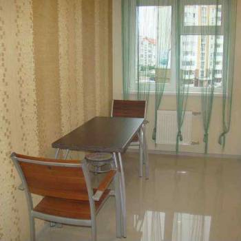 Сдается 1-комнатная квартира, 40 м²