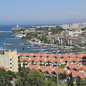 Продается 1-комнатная квартира, 53 м²