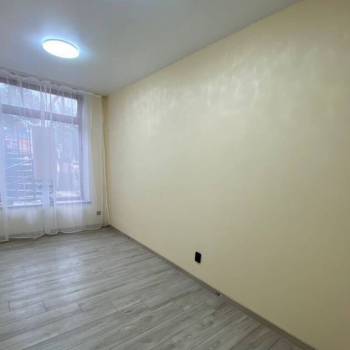 Продается 1-комнатная квартира, 34 м²