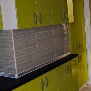 Продается 1-комнатная квартира, 33 м²