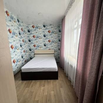 Сдается Многокомнатная квартира, 60 м²
