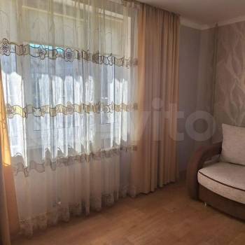 Сдается 1-комнатная квартира, 40 м²