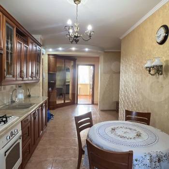 Сдается Многокомнатная квартира, 68 м²