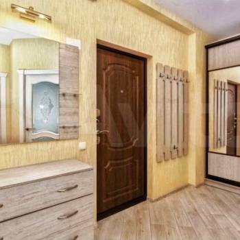 Сдается 1-комнатная квартира, 42 м²