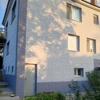 Продается Дом, 200 м²