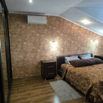 Продается Многокомнатная квартира, 158,4 м²