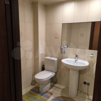 Продается Многокомнатная квартира, 158,4 м²