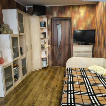 Продается Многокомнатная квартира, 158,4 м²