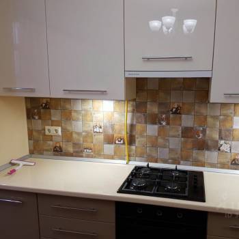 Продается 1-комнатная квартира, 54 м²