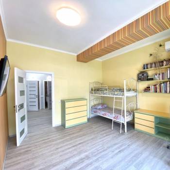 Сдается Многокомнатная квартира, 101 м²