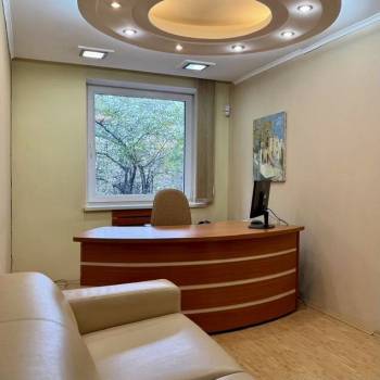 Продается Нежилое помещение, 136 м²