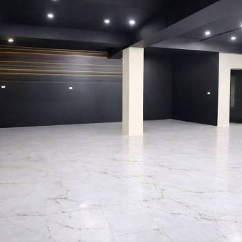 Сдается Нежилое помещение, 220 м²