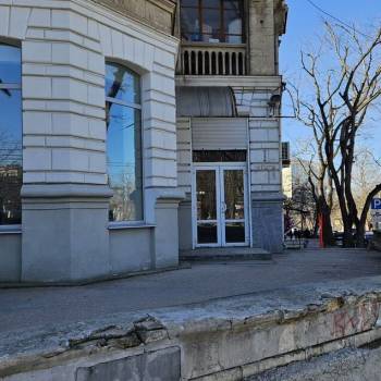 Сдается Нежилое помещение, 75 м²