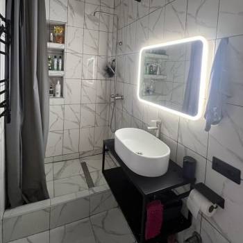 Продается 1-комнатная квартира, 35 м²