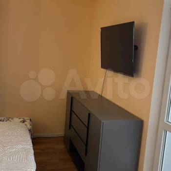 Продается 1-комнатная квартира, 45 м²