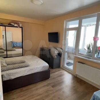Продается 1-комнатная квартира, 45 м²
