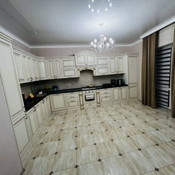 Продается Дом, 260 м²