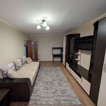 Сдается 1-комнатная квартира, 34 м²