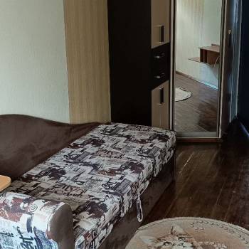 Продается 2-х комнатная квартира, 42 м²