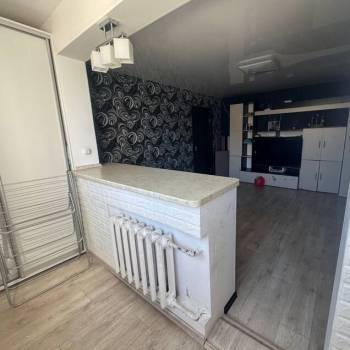 Продается Многокомнатная квартира, 85 м²