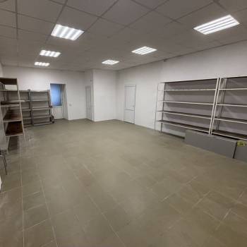 Продается Нежилое помещение, 400 м²