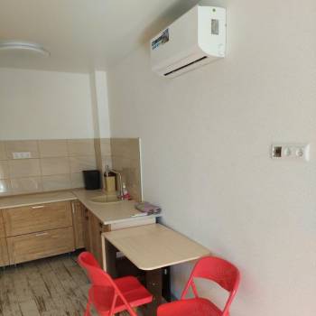 Продается 1-комнатная квартира, 18 м²