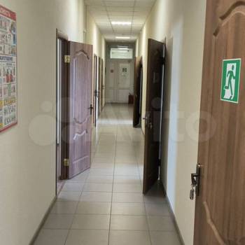 Сдается Нежилое помещение, 349 м²