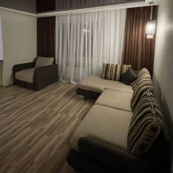 Сдается 1-комнатная квартира, 50 м²