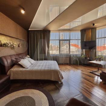 Продается 3-х комнатная квартира, 127,9 м²