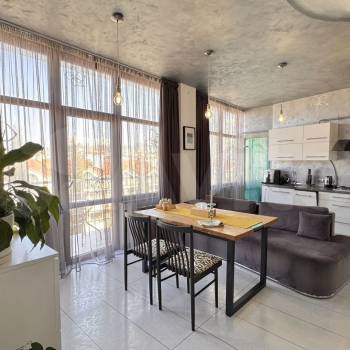 Продается 3-х комнатная квартира, 127,9 м²