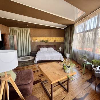 Продается 3-х комнатная квартира, 127,9 м²