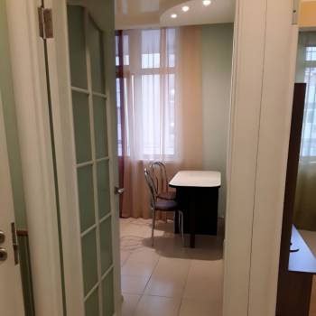 Сдается 1-комнатная квартира, 41 м²