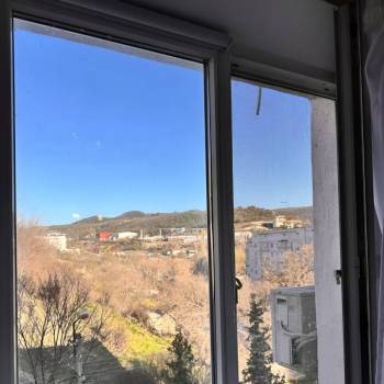 Продается 1-комнатная квартира, 33 м²