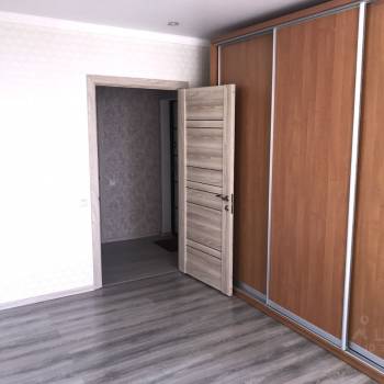 Продается 1-комнатная квартира, 35 м²