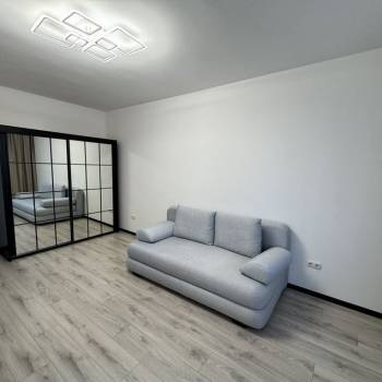 Сдается 1-комнатная квартира, 48 м²