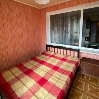 Продается 1-комнатная квартира, 53 м²