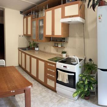 Продается Многокомнатная квартира, 82,2 м²