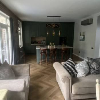 Продается Дом, 220 м²