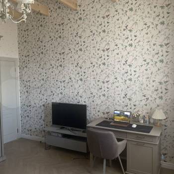 Продается Дом, 220 м²