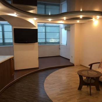 Сдается Многокомнатная квартира, 90 м²