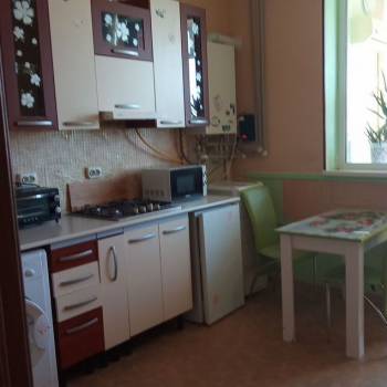 Продается 1-комнатная квартира, 50 м²