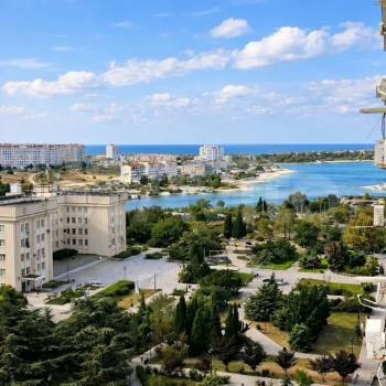 Продается 3-х комнатная квартира, 118 м²