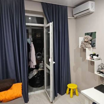 Продается 1-комнатная квартира, 49,6 м²