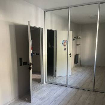 Продается 2-х комнатная квартира, 42 м²