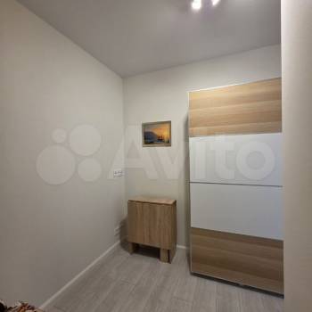 Продается 1-комнатная квартира, 41 м²