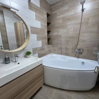 Продается 1-комнатная квартира, 41 м²